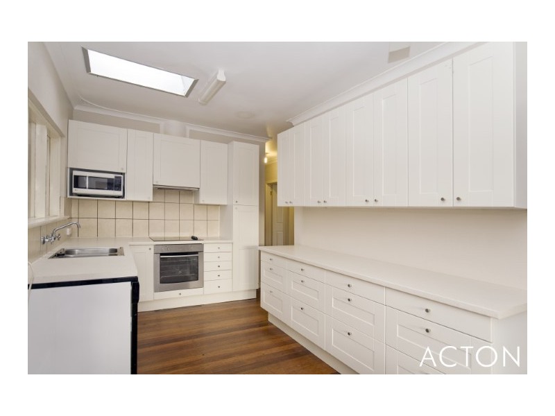 15 Shayne Street, Halls Head WA 6210