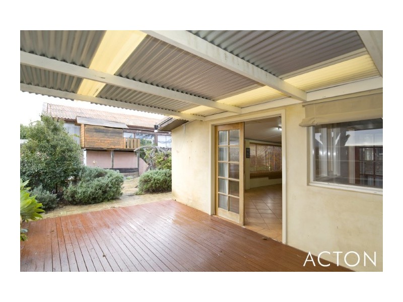 15 Shayne Street, Halls Head WA 6210