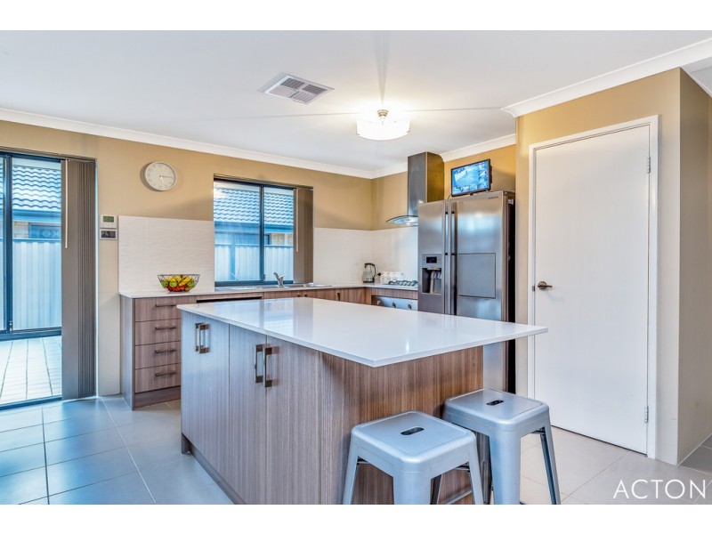 68 Bucker Street, Whitby WA 6123