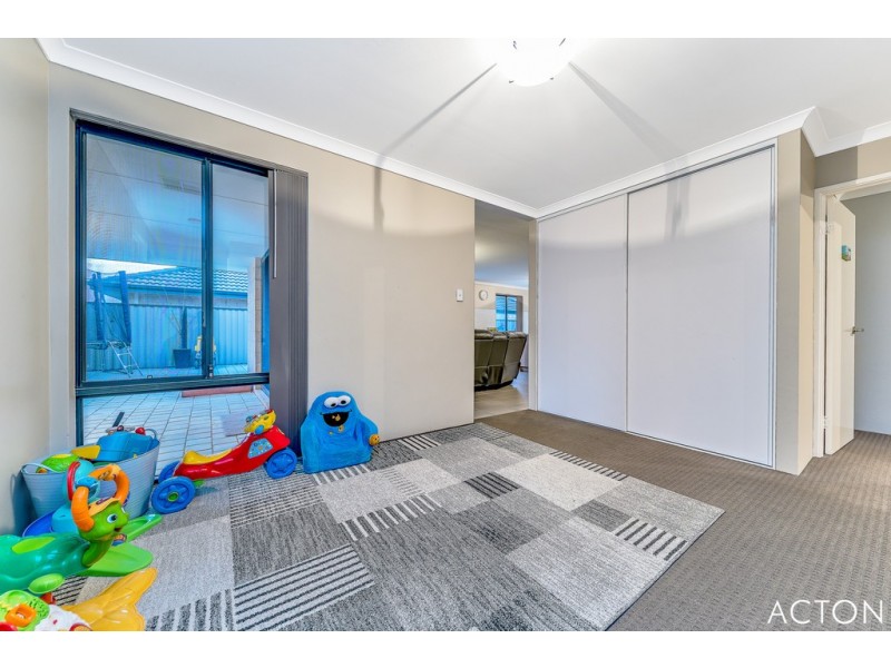 68 Bucker Street, Whitby WA 6123