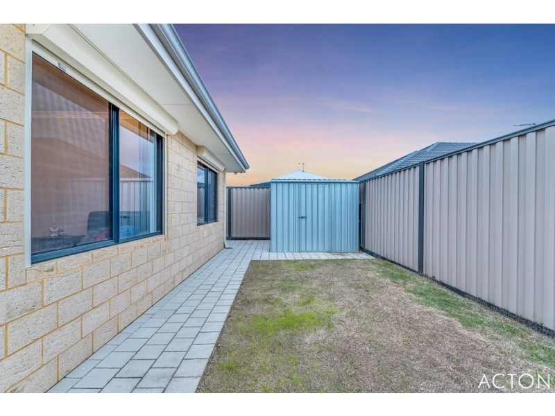 68 Bucker Street, Whitby WA 6123