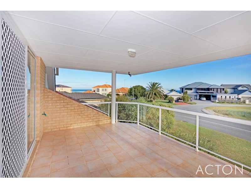 59 Ronsard Drive, San Remo WA 6210