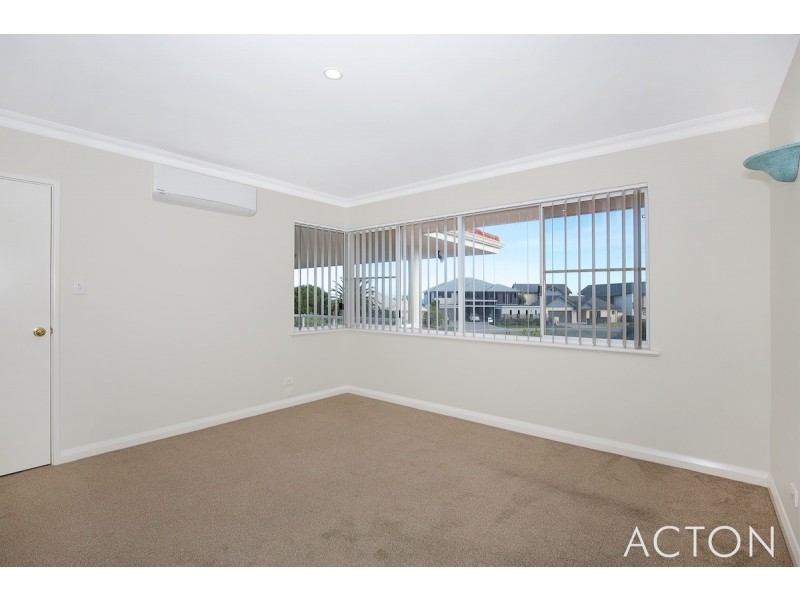 59 Ronsard Drive, San Remo WA 6210