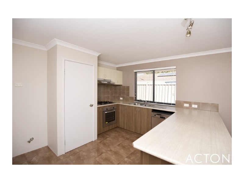 4A Nookie Street, Dudley Park WA 6210