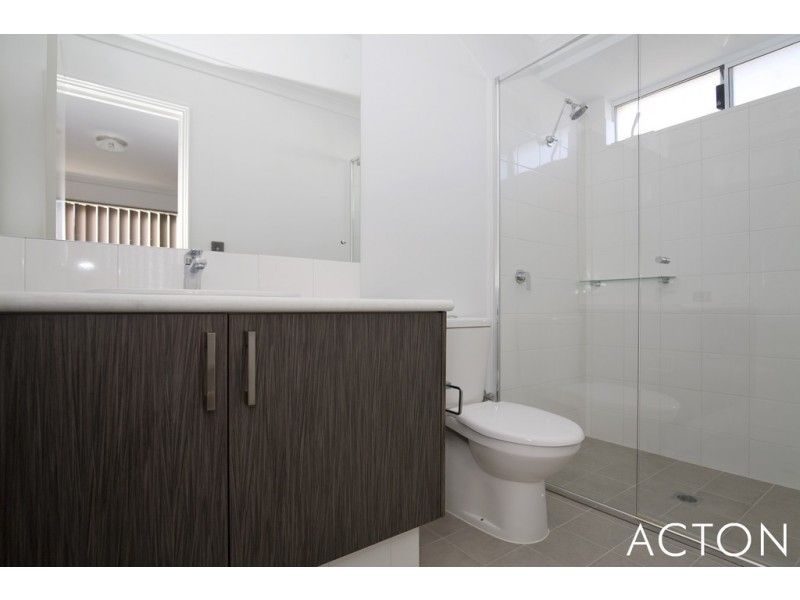3 Gullane Way, Meadow Springs WA 6210