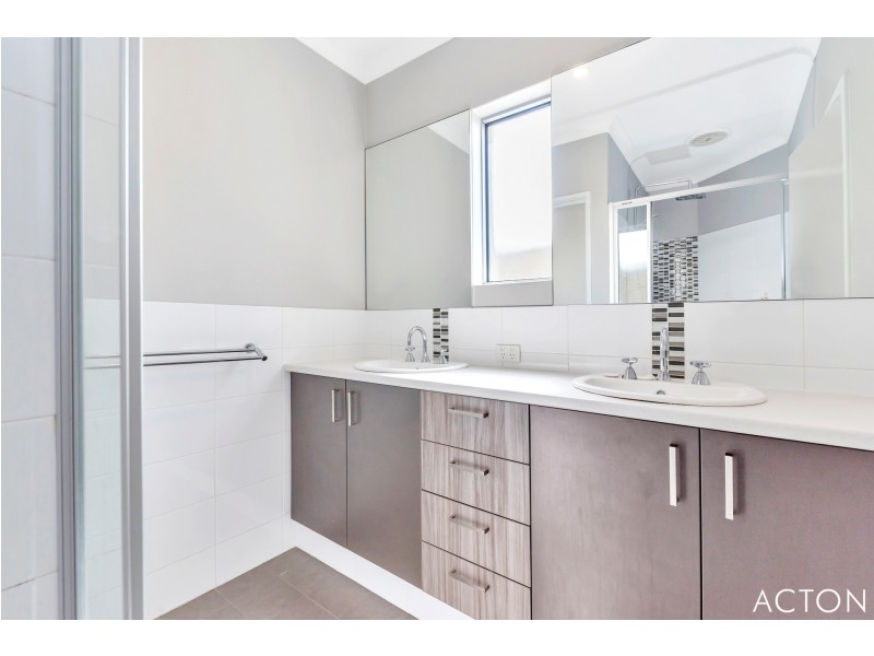 6 Wanjeep Street, Dudley Park WA 6210