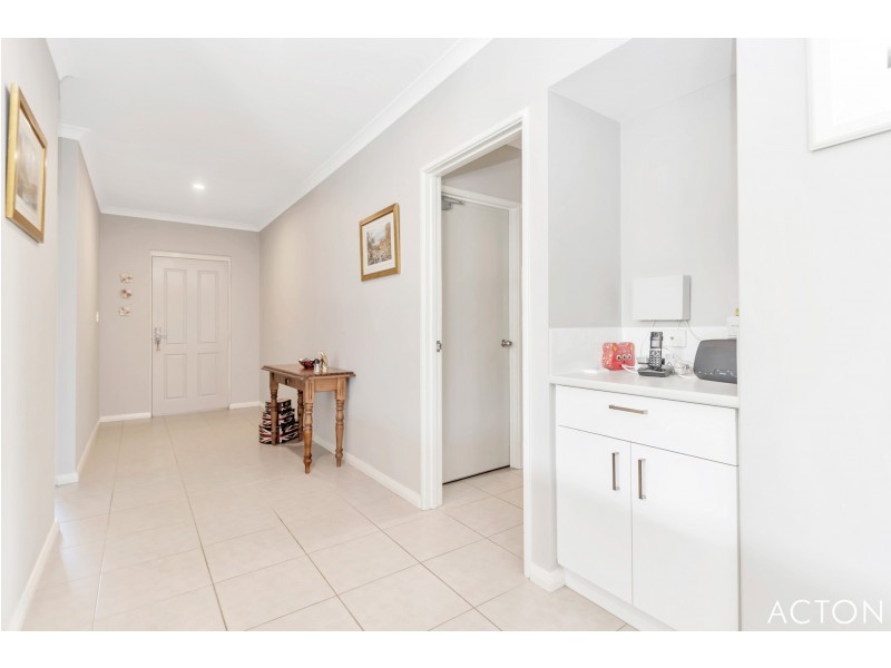 6 Wanjeep Street, Dudley Park WA 6210