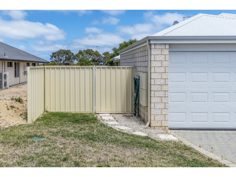 67 Albany Drive, Dawesville WA 6211