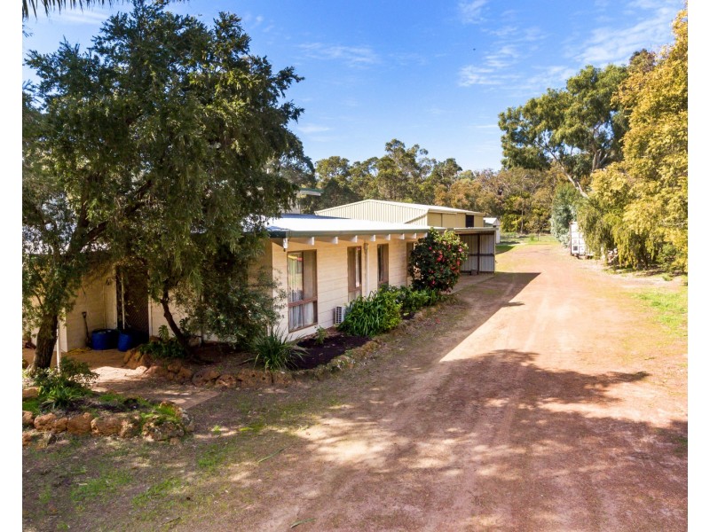 305 Burnside Road, Meelon WA 6208