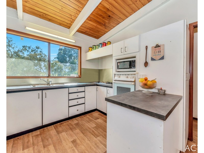 305 Burnside Road, Meelon WA 6208