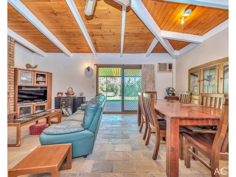 305 Burnside Road, Meelon WA 6208