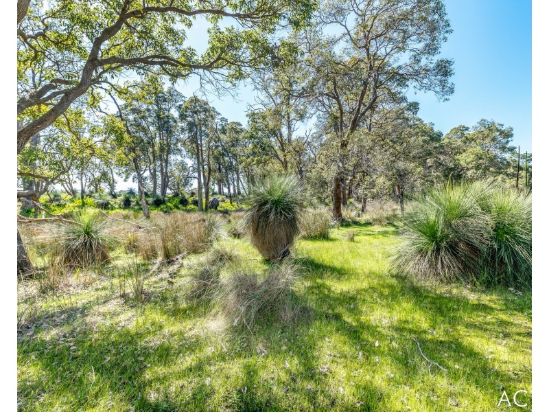 305 Burnside Road, Meelon WA 6208