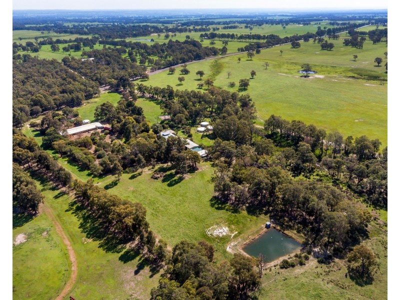 305 Burnside Road, Meelon WA 6208