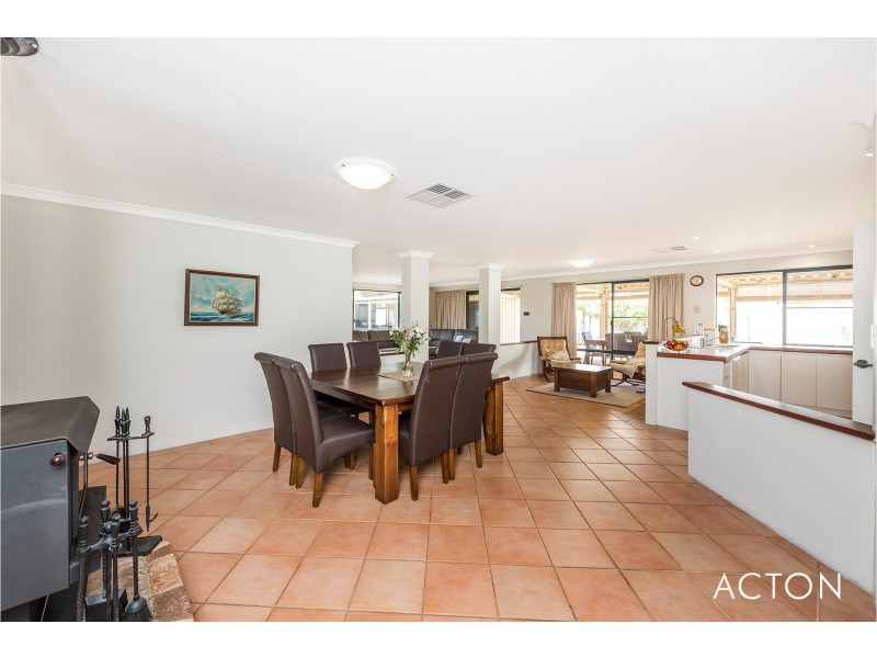 5 Dorneywood Crescent, Erskine WA 6210