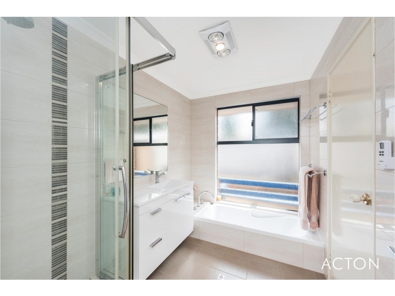 5 Dorneywood Crescent, Erskine WA 6210