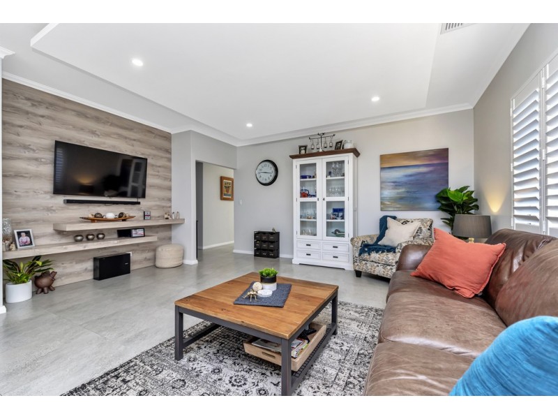 56 Richview Ramble, Wannanup WA 6210
