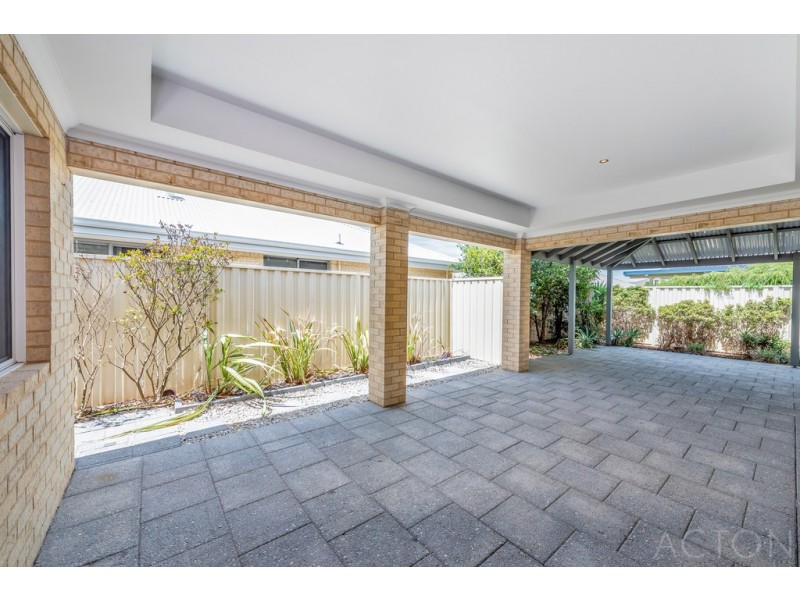 5 Seaview Drive, Singleton WA 6175