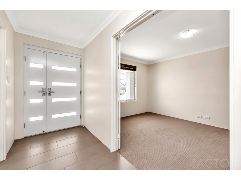 5 Seaview Drive, Singleton WA 6175