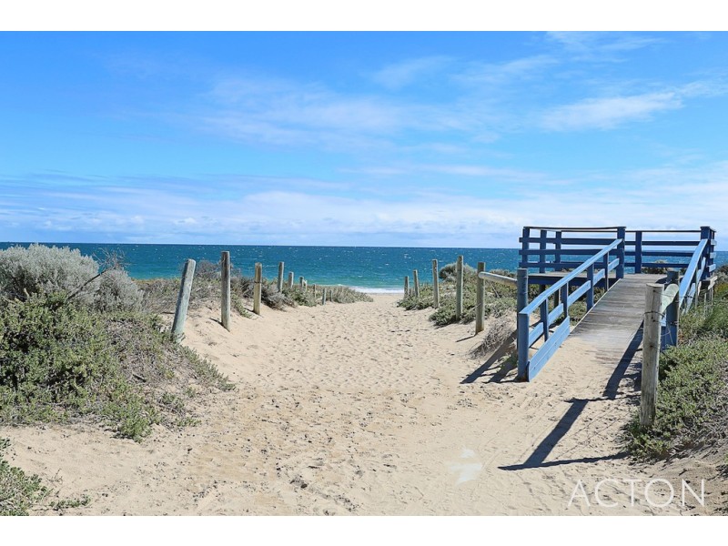 5 Seaview Drive, Singleton WA 6175