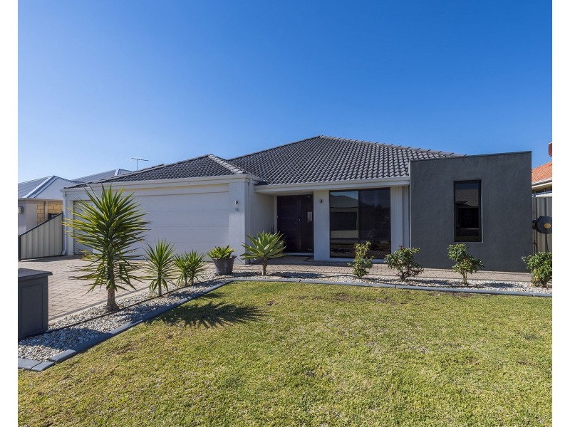 16 Scottsdale Turn, Meadow Springs WA 6210