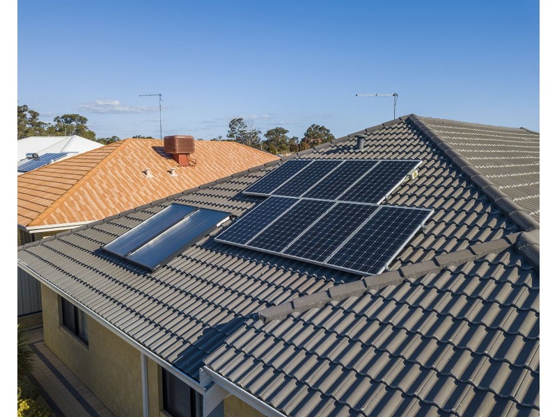 16 Scottsdale Turn, Meadow Springs WA 6210