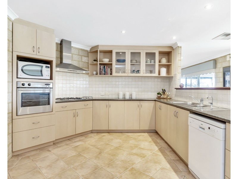 23 Delta Drive, South Yunderup WA 6208