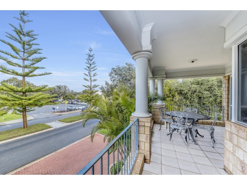 1/42 Ormsby Terrace, Mandurah WA 6210