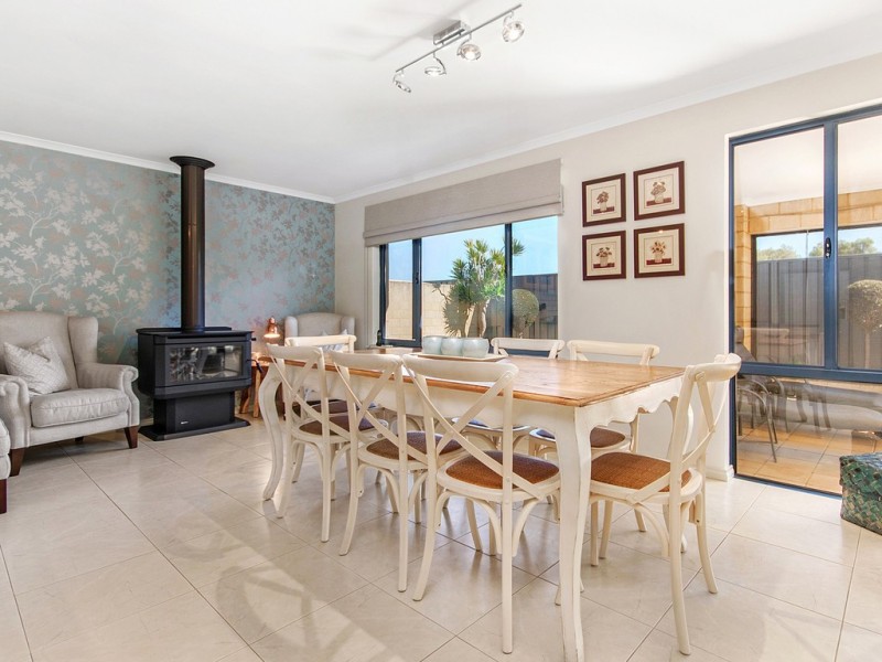 27 Cervantes Drive, Erskine WA 6210