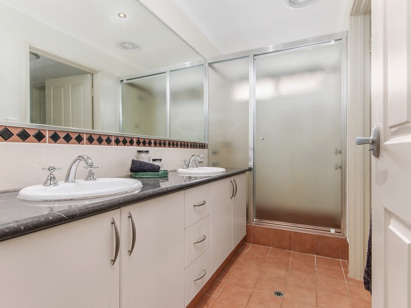 27 Cervantes Drive, Erskine WA 6210