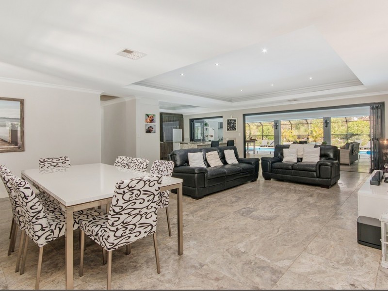 7 Nutbush Avenue, Falcon WA 6210