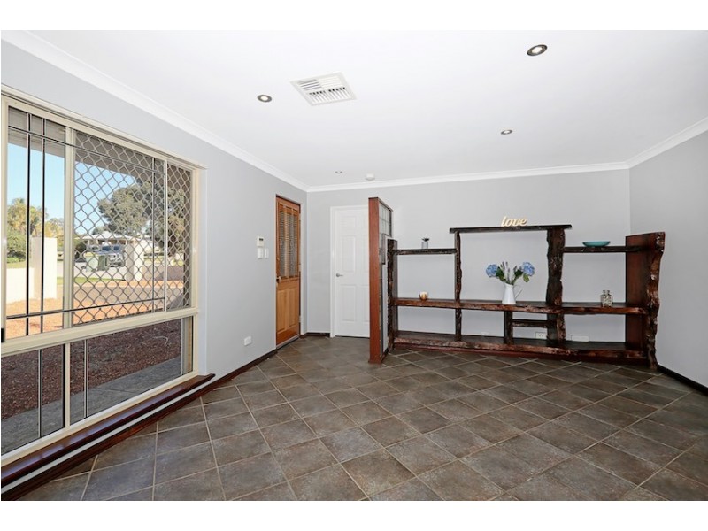 2 Olympus Rise, Greenfields WA 6210