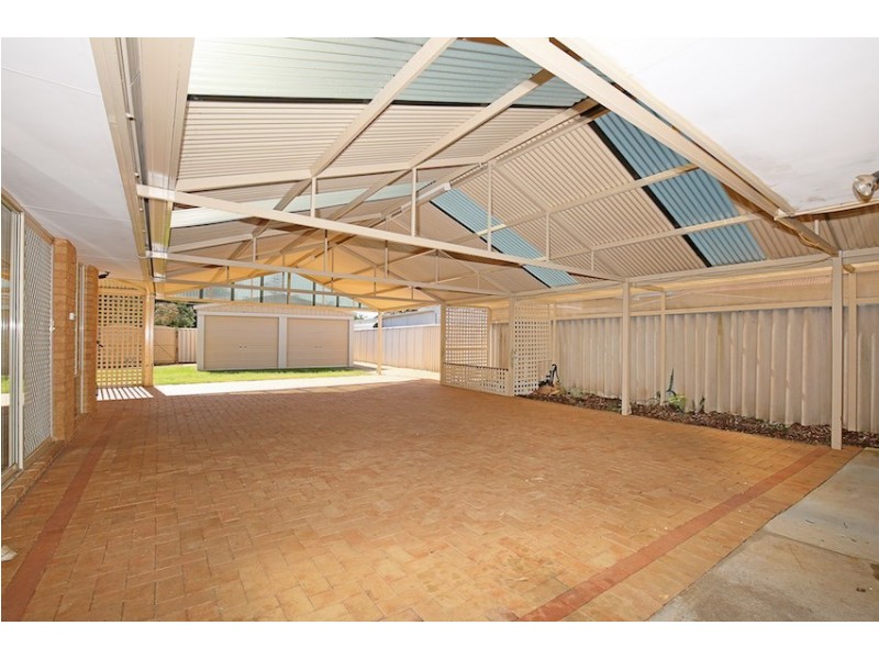 2 Olympus Rise, Greenfields WA 6210