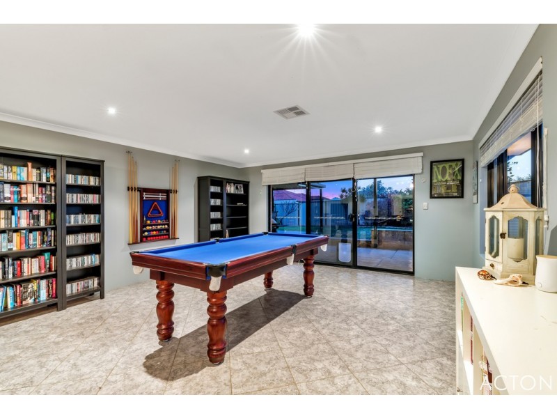 69 Oceanic Drive, Dawesville WA 6211