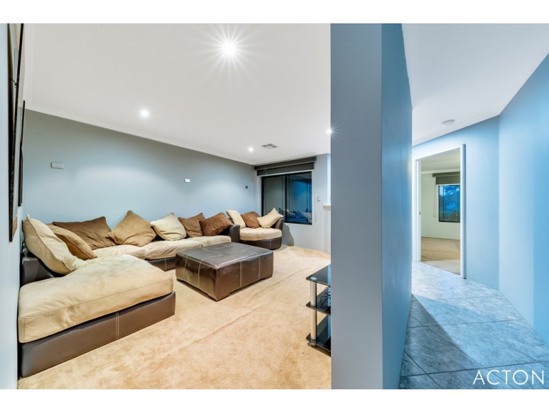 69 Oceanic Drive, Dawesville WA 6211