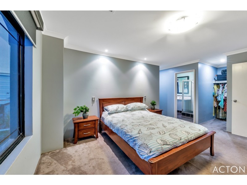 69 Oceanic Drive, Dawesville WA 6211