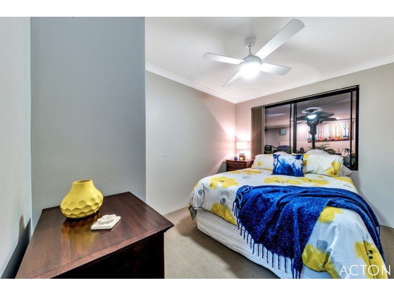 8 Kondinin Way, Dawesville WA 6211