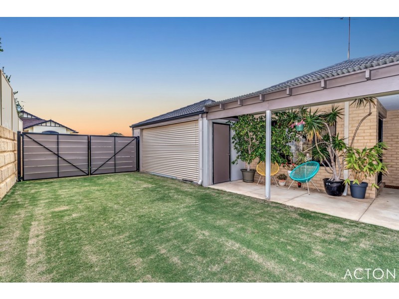8 Kondinin Way, Dawesville WA 6211