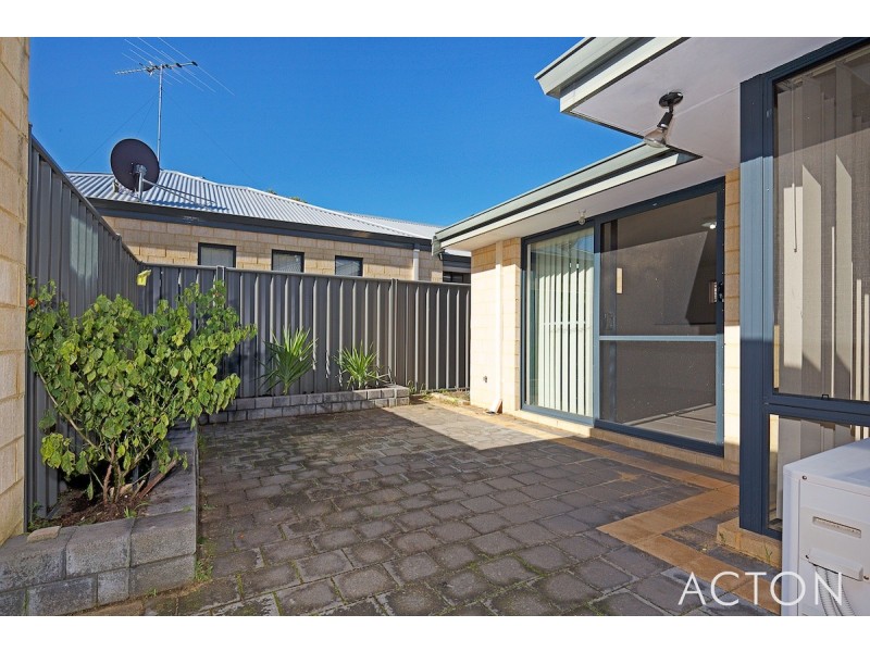 1B Hobley Street, Mandurah WA 6210