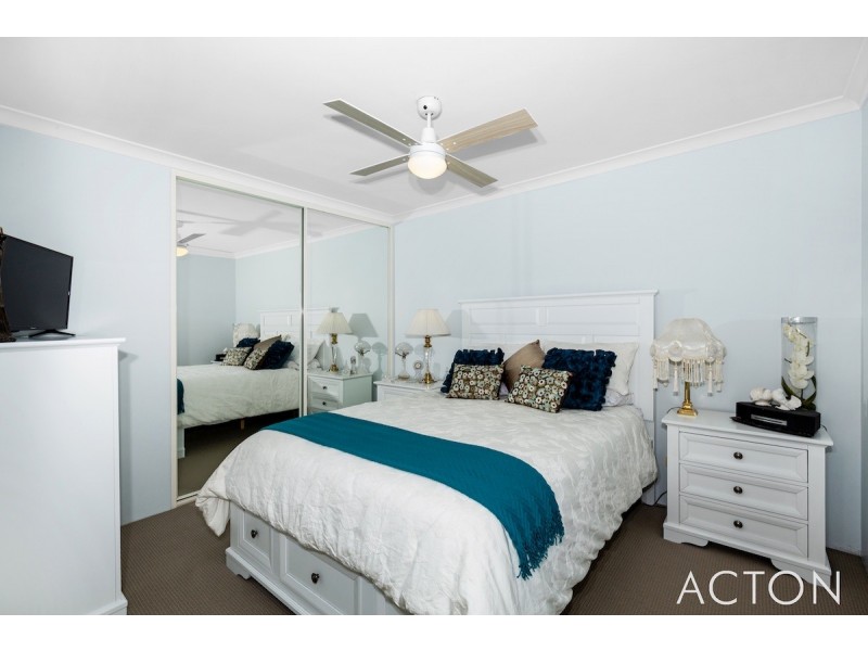 17/1 Waterside Drive, Dudley Park WA 6210