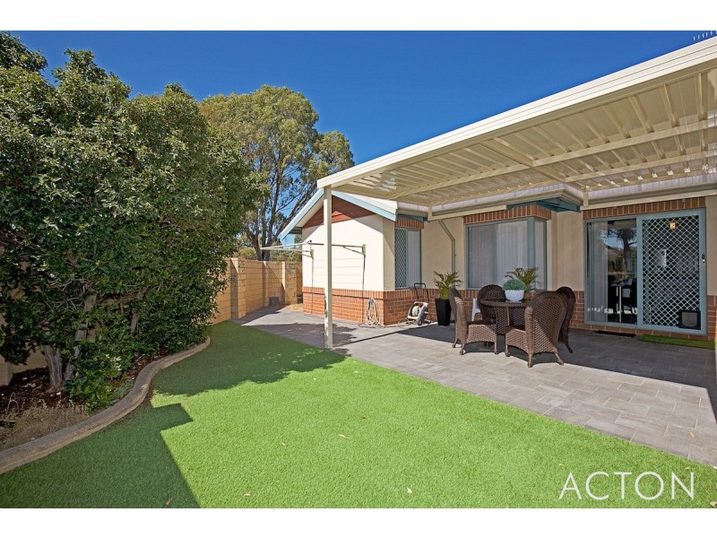 17/1 Waterside Drive, Dudley Park WA 6210