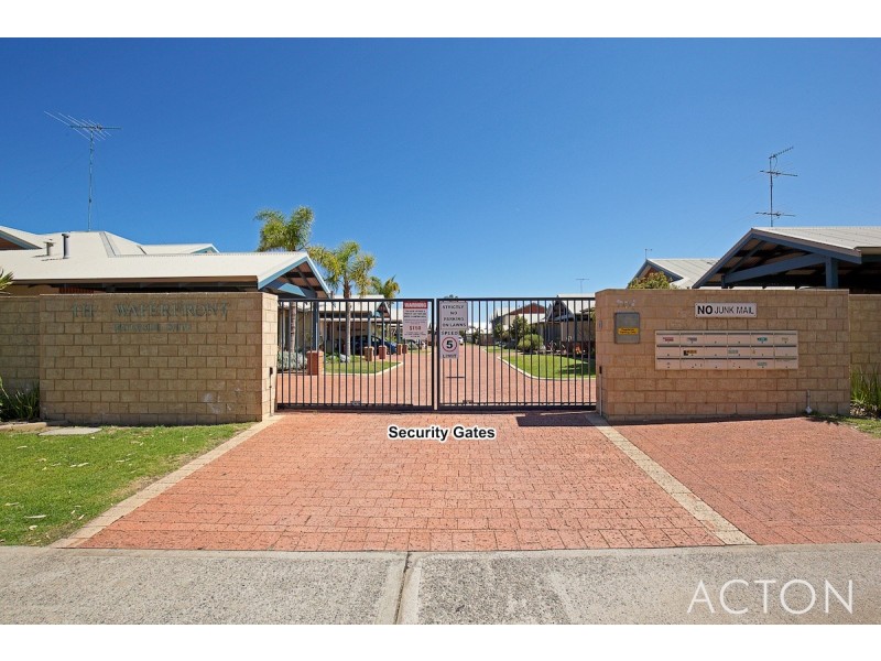 17/1 Waterside Drive, Dudley Park WA 6210
