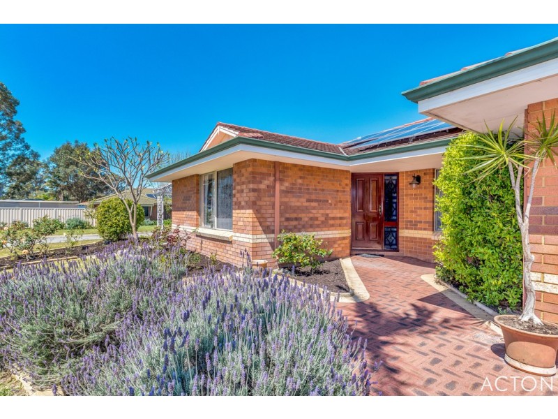 16 Scrubbird Court, Greenfields WA 6210
