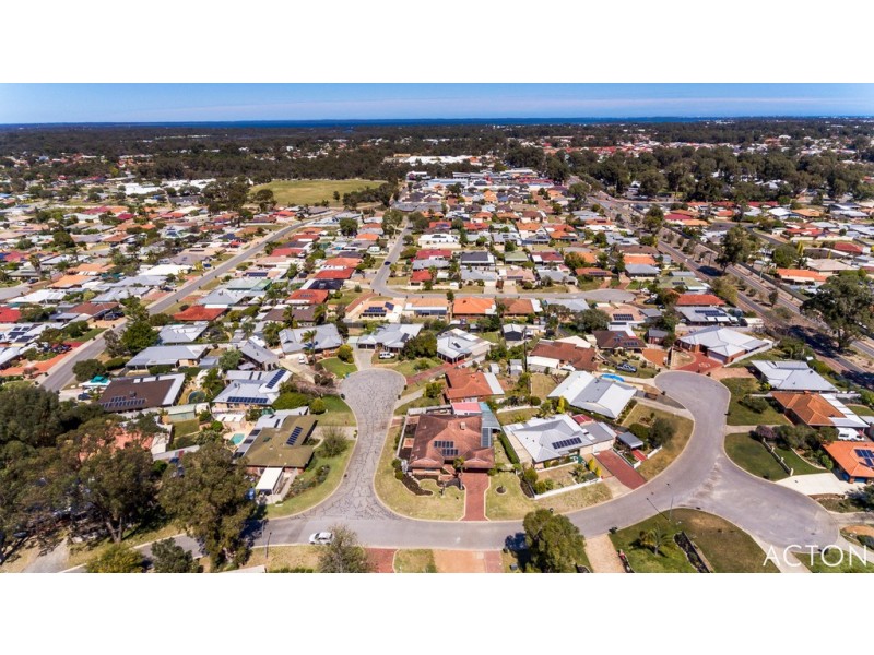 16 Scrubbird Court, Greenfields WA 6210