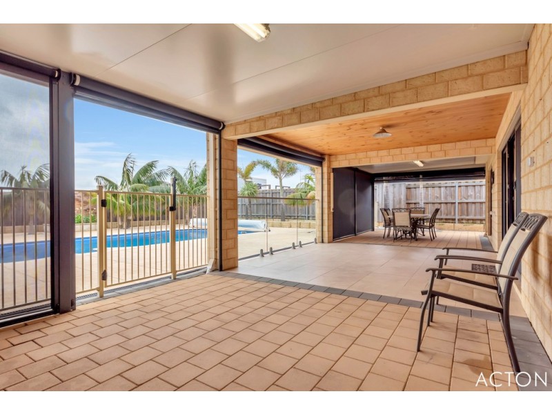 20 Cordia Way, Halls Head WA 6210