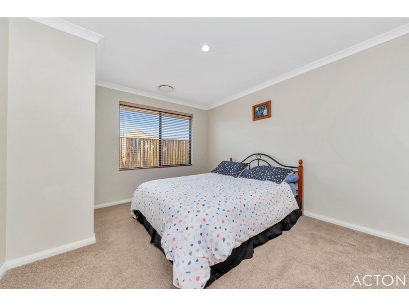 20 Cordia Way, Halls Head WA 6210