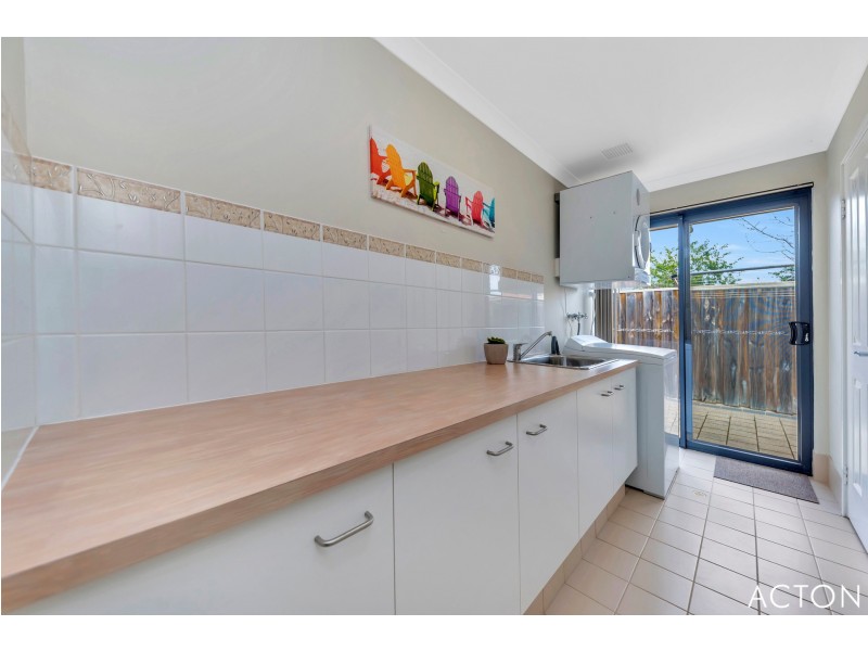 20 Cordia Way, Halls Head WA 6210