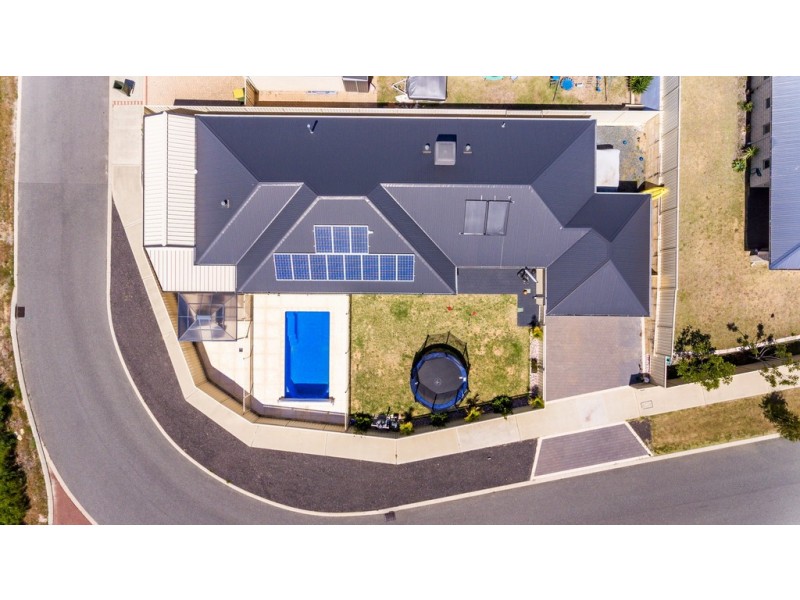 26 Garcia Loop, Lakelands WA 6180