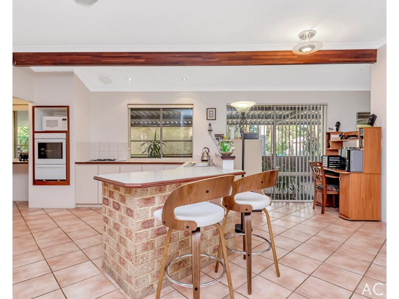 16 Hillview Close, Serpentine WA 6125