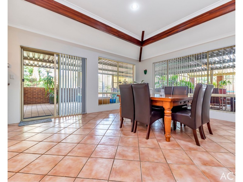 16 Hillview Close, Serpentine WA 6125