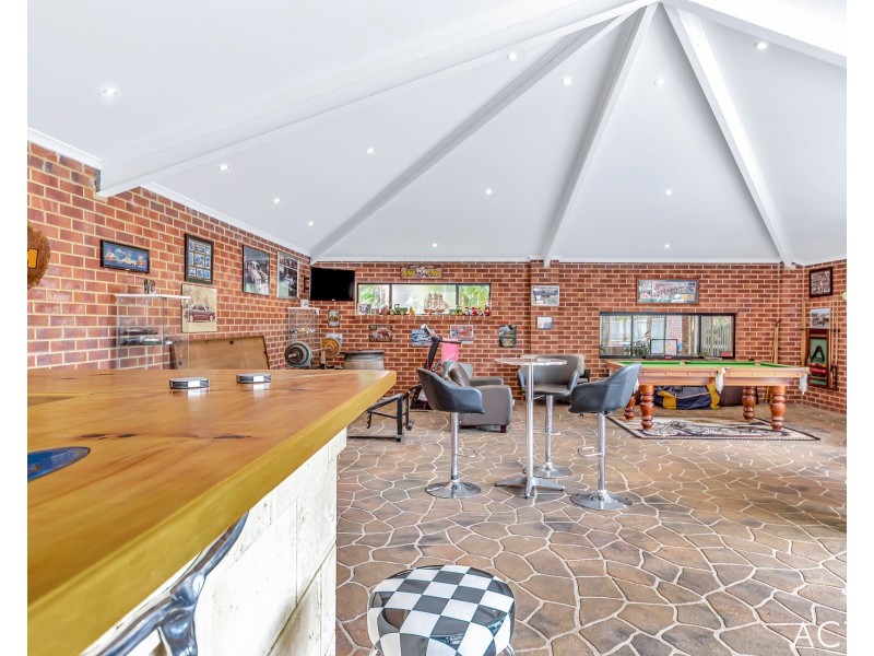 16 Hillview Close, Serpentine WA 6125